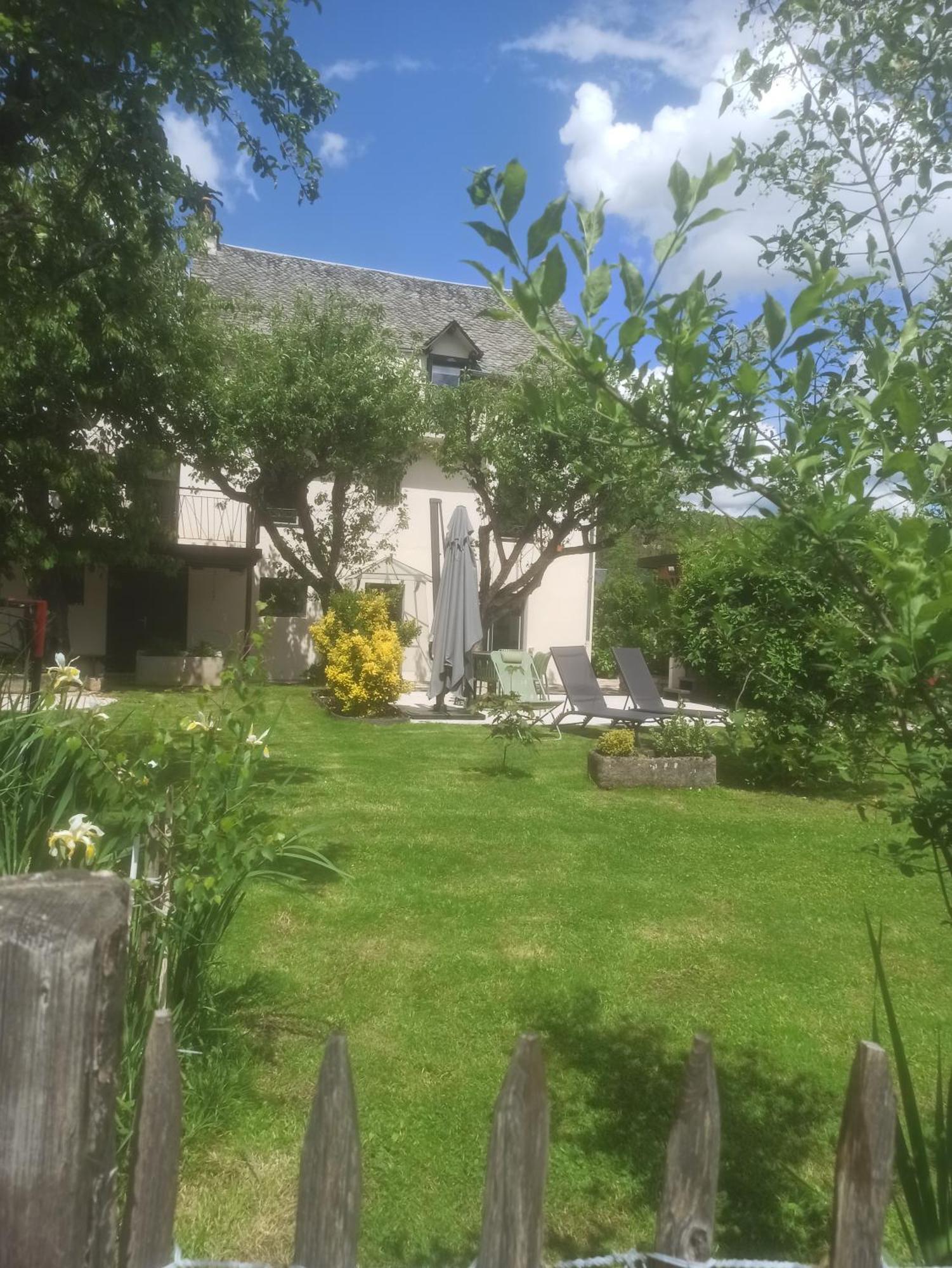 Gite Le Recoules Villa Espalion Exteriör bild