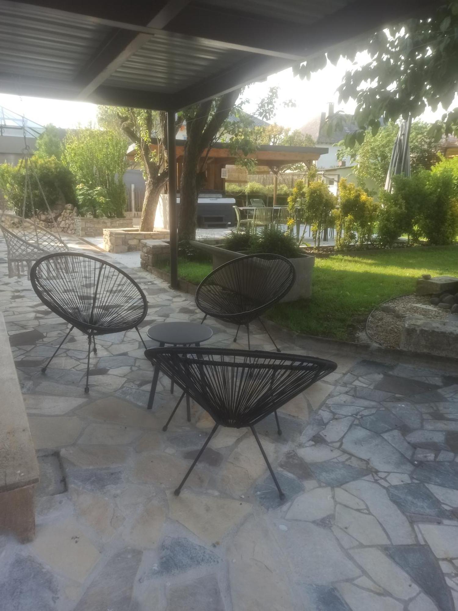 Gite Le Recoules Villa Espalion Exteriör bild